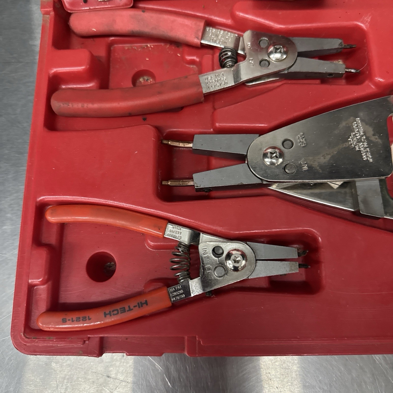 Hi-Tech USA Model 1265-K Snap Ring Adjustable Reversible Pliers Kit w/ Tips USED