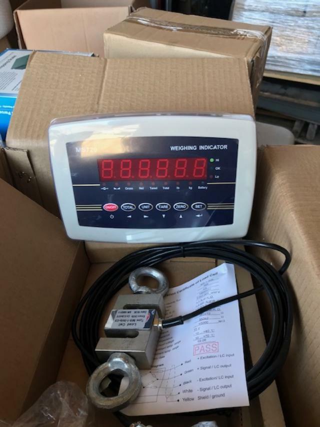 750 LB CALIBRATED CRANE SCALE TENSION/ COMPRESSION accuracy 0.1 LB