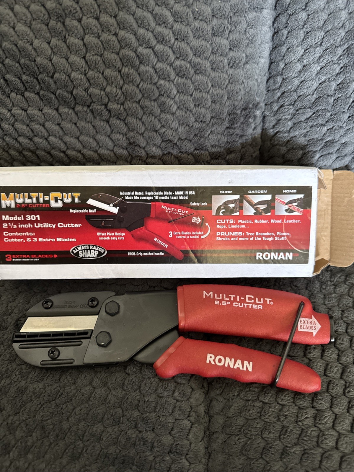 Ronan Multi-Cut Rubber 2-1/2” Utility Cutter Model 301 USA NEW Open Box