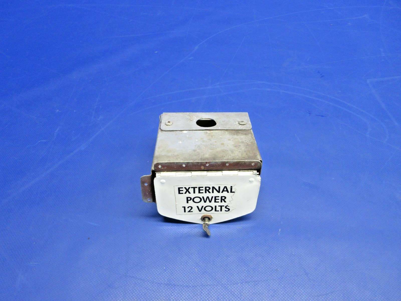 Beech F35 Bonanza External Power Receptacle 12V (0726-796)