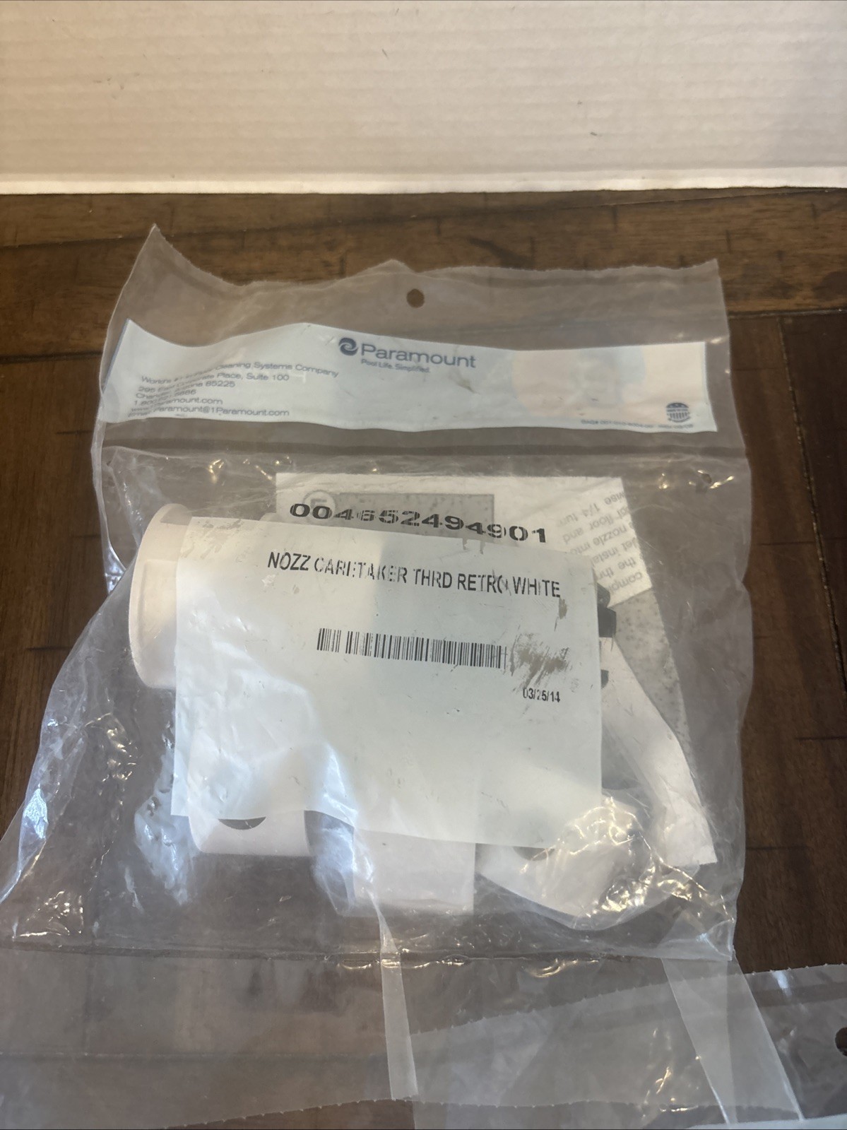 Paramount Nozzle Caretaker Retro 99 White 004652494901 ￼