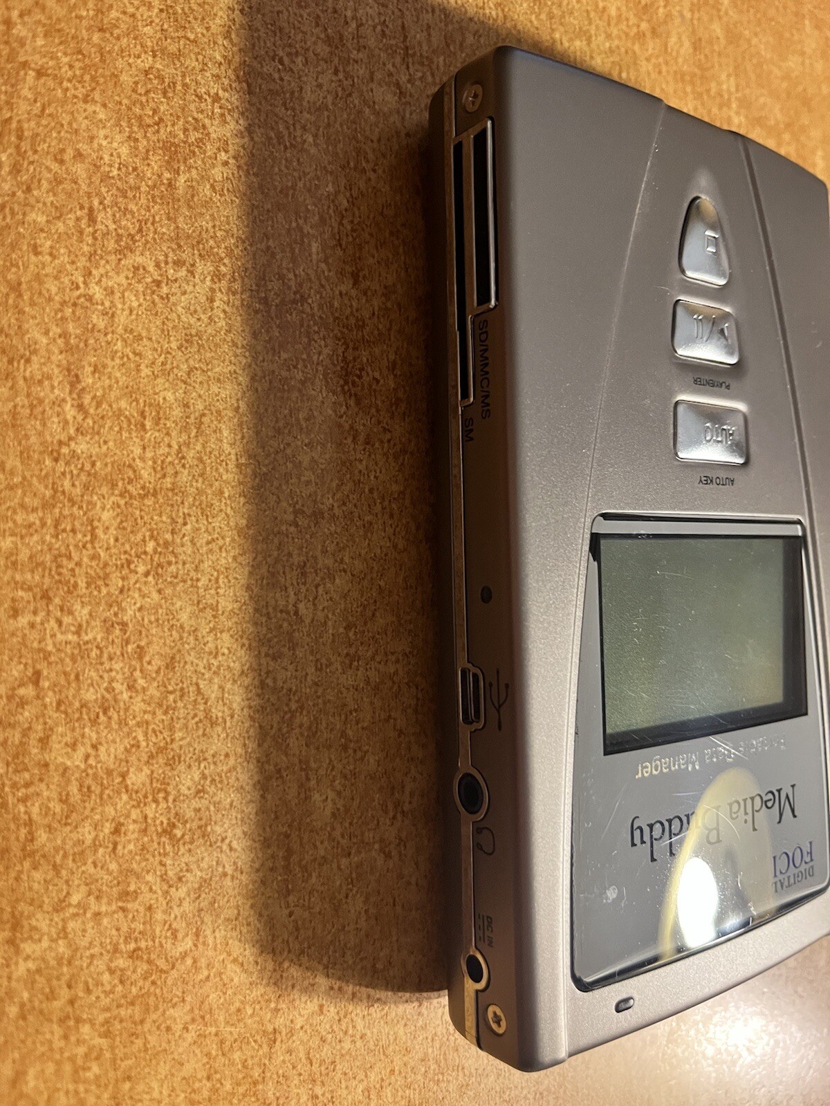 RARE & VINTAGE Digital Foci Media Buddy, Model MEB-300, Works, W/Case & Charger,
