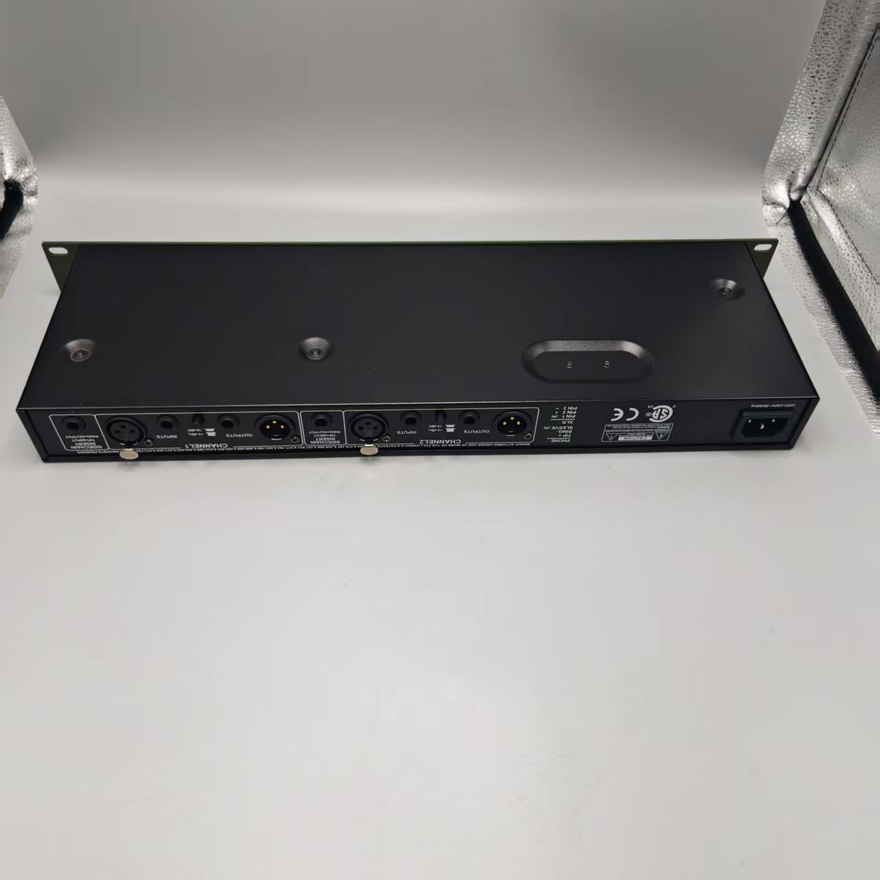 DBX 266xs Dual Channel Compressor Gate Dynamics Processor w/ Side Chain Insert