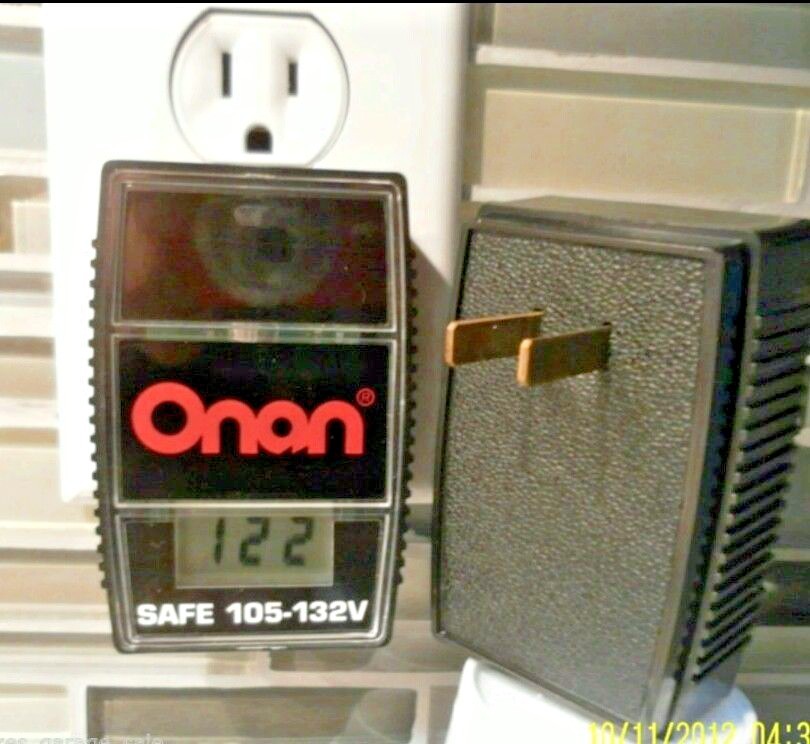 DIGITAL VOLT METER ONAN PLUG IN LINE MONITOR VOLTAGE 105-132 VAC