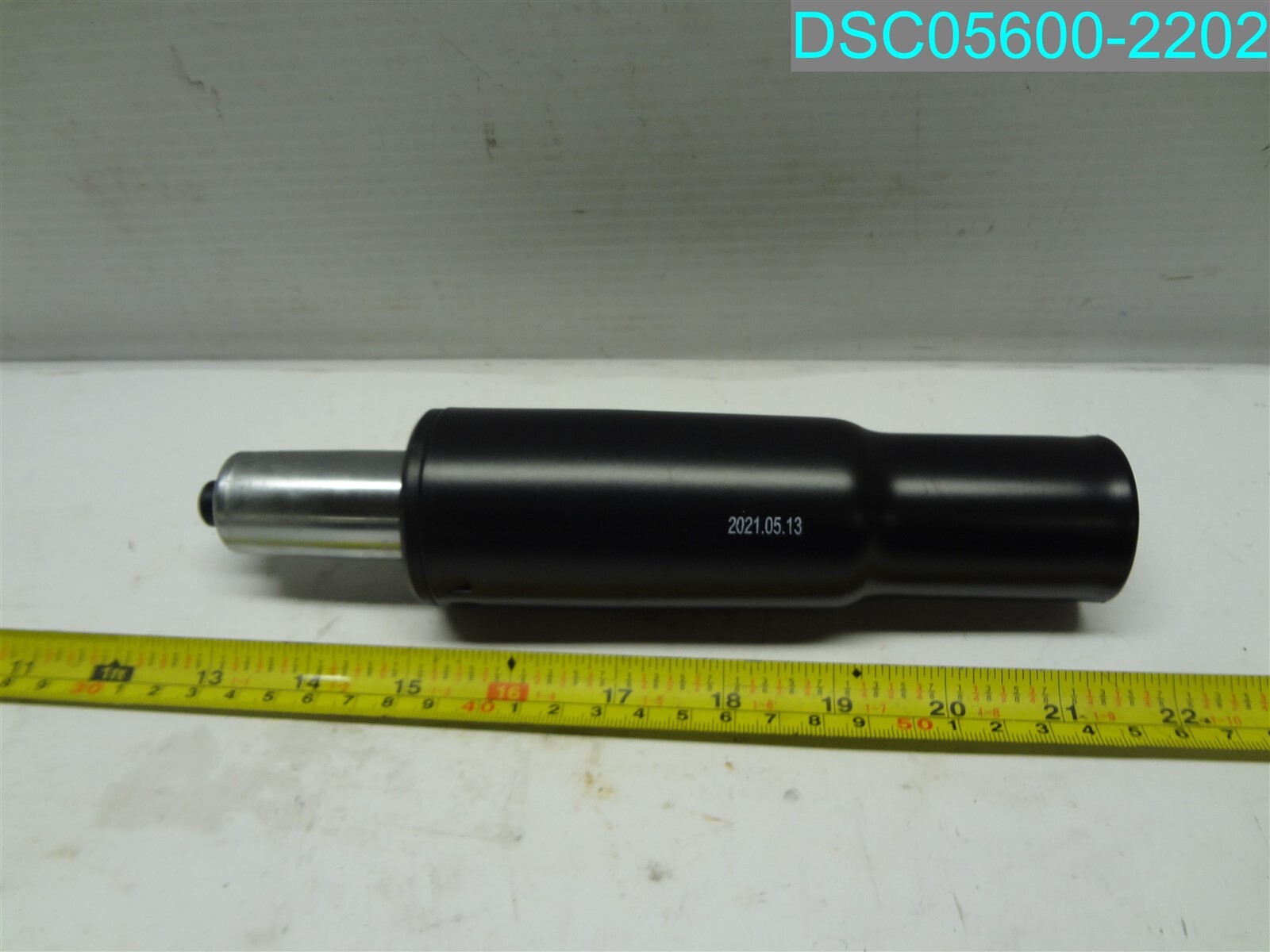 9" X 1-5/8" Office Chair Gas Lift Cylinder Black