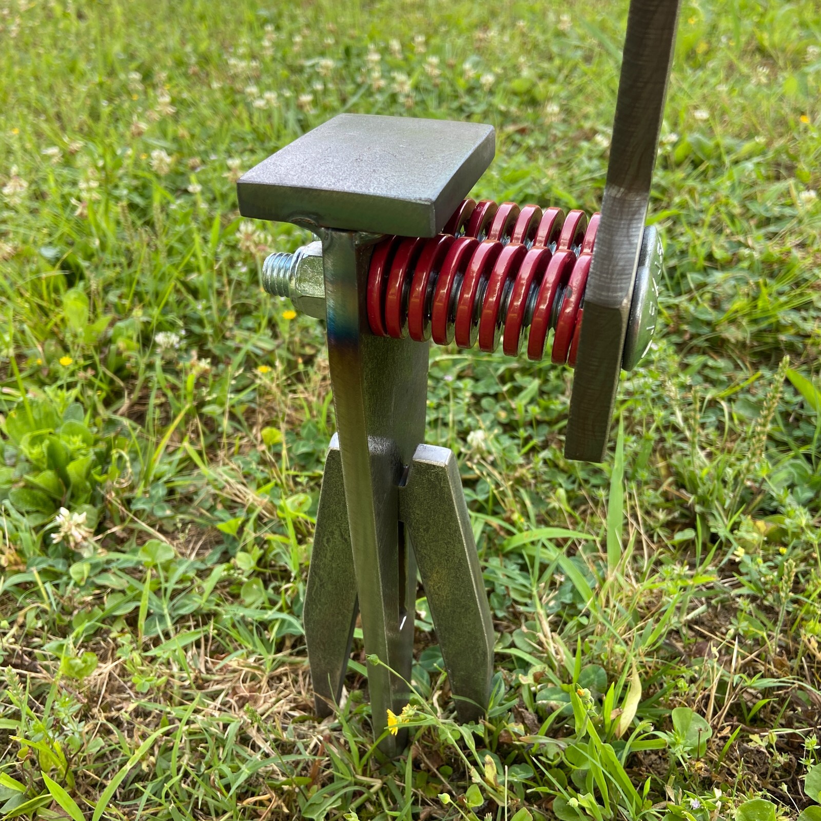 3/8AR500 6x12 Auto Reset Spade Popper - Spring Reactive Steel Shooting Target