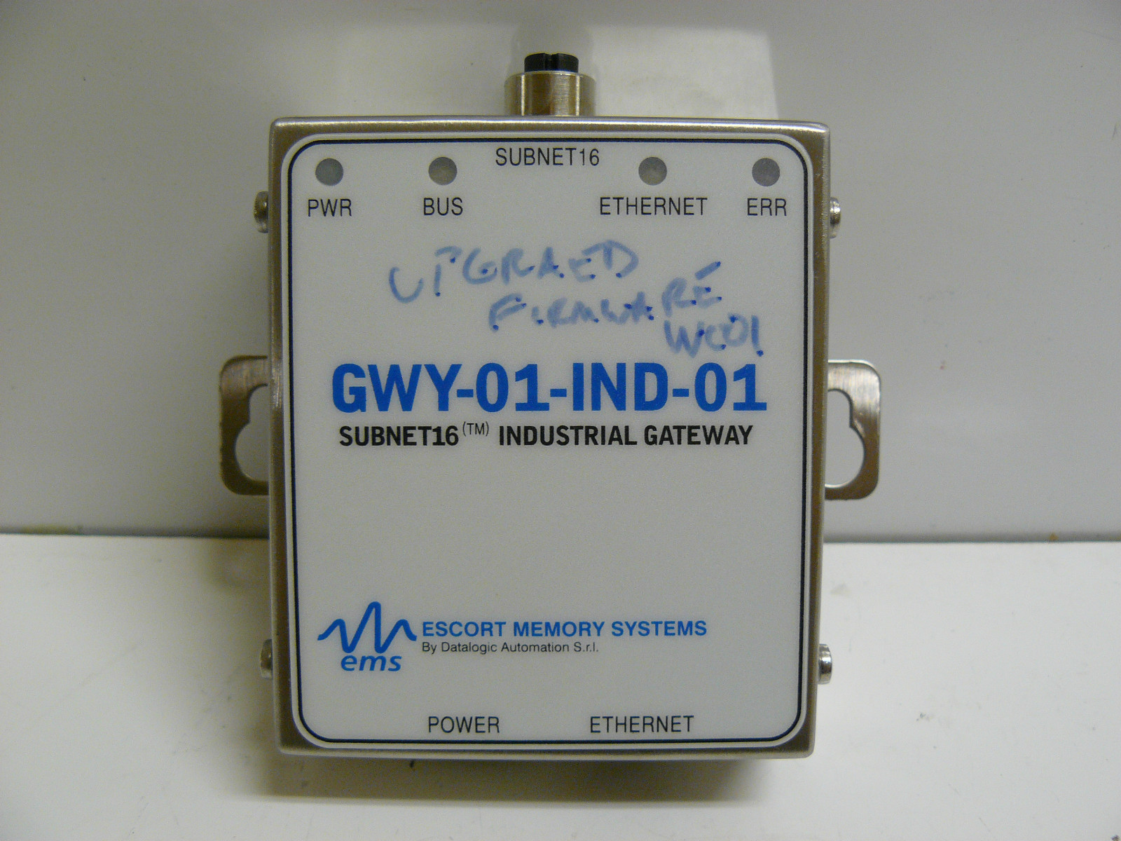 ESCORT MEMORY SYSTEMS GWY-01-IND-01 SUBNET 16 INDUSTRIAL GATEWAY