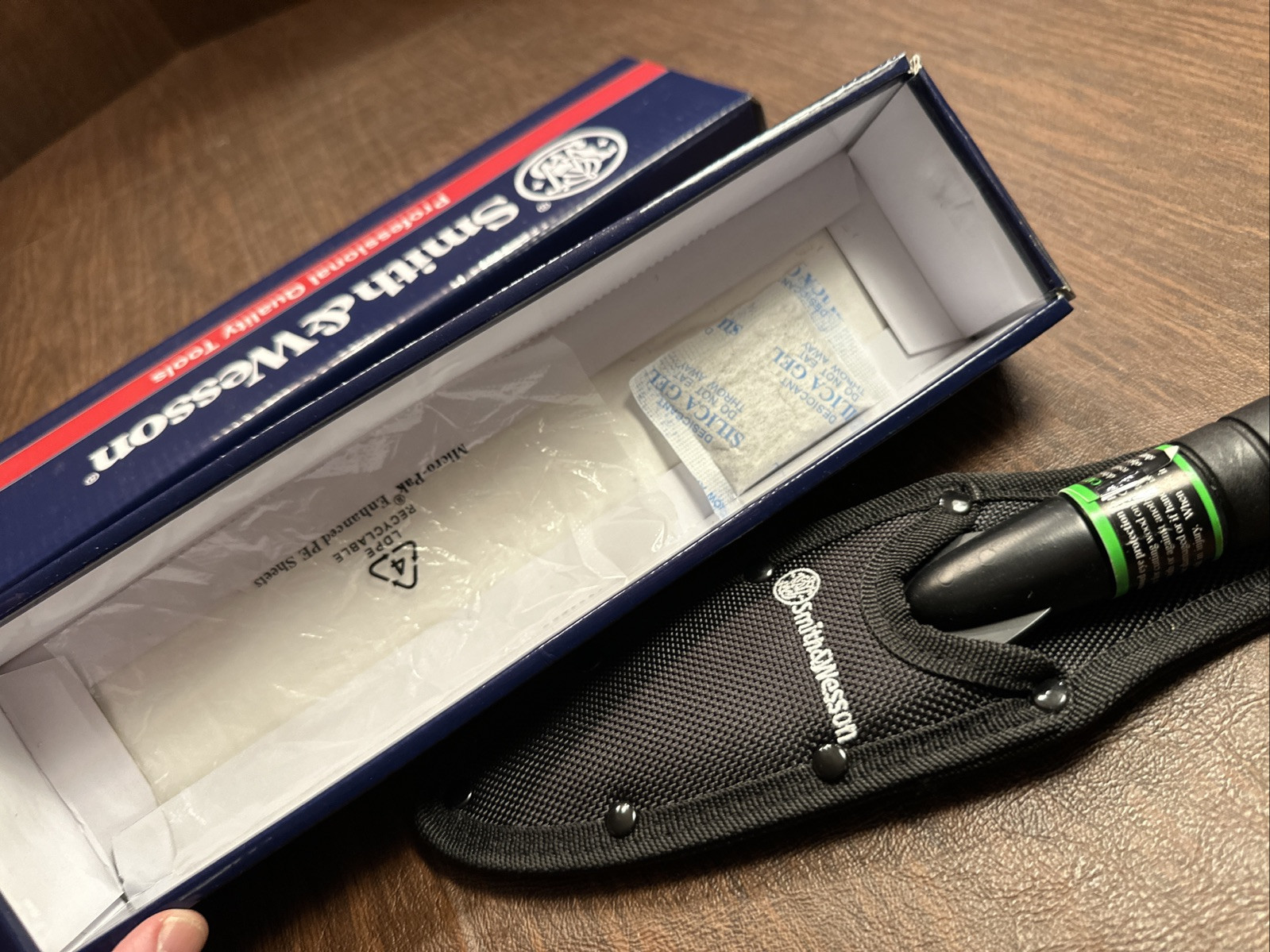 S&W - Smith & Wesson Spear Knife - SW8 New