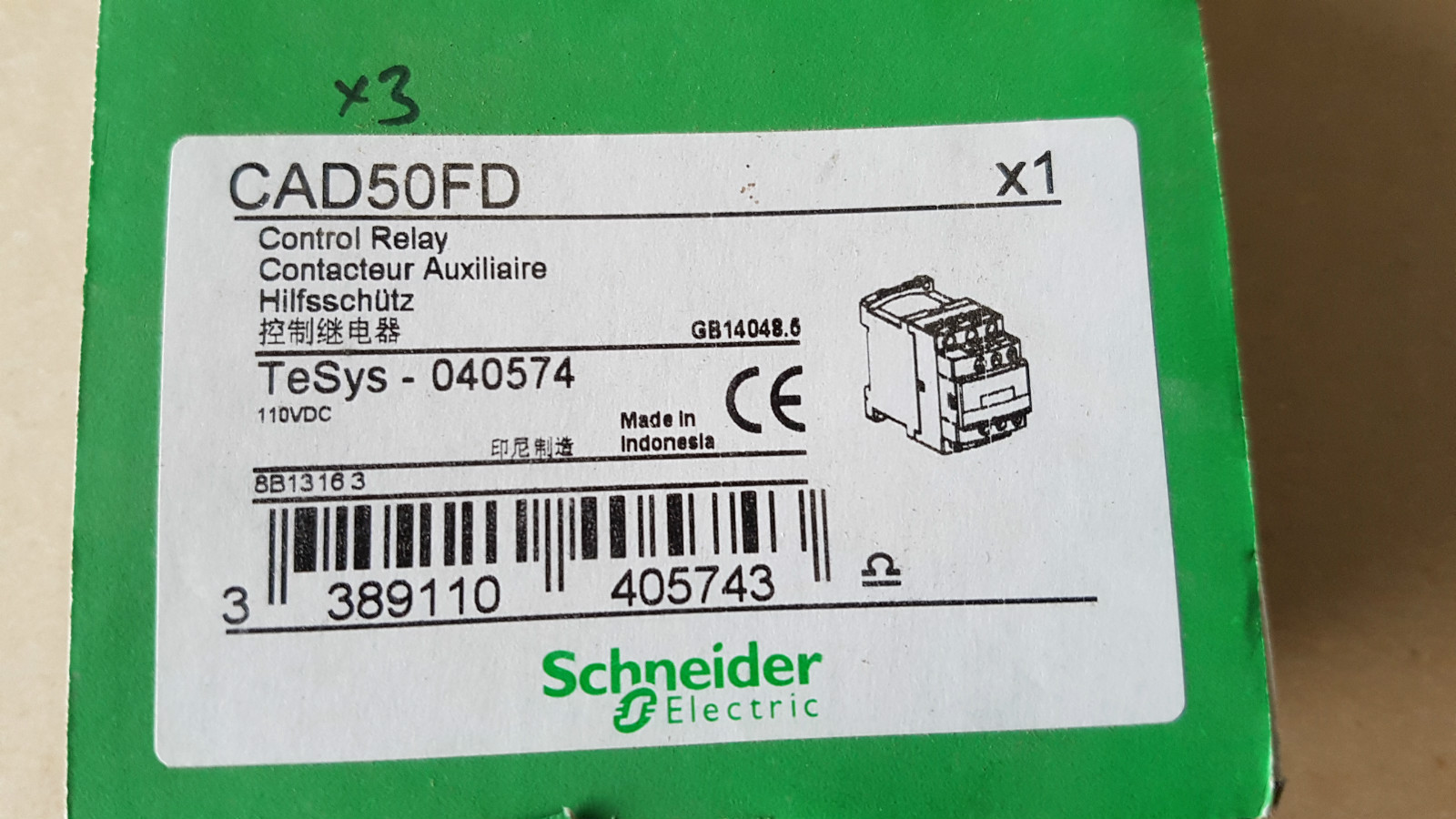 Schneider  CAD50FD Control Relay