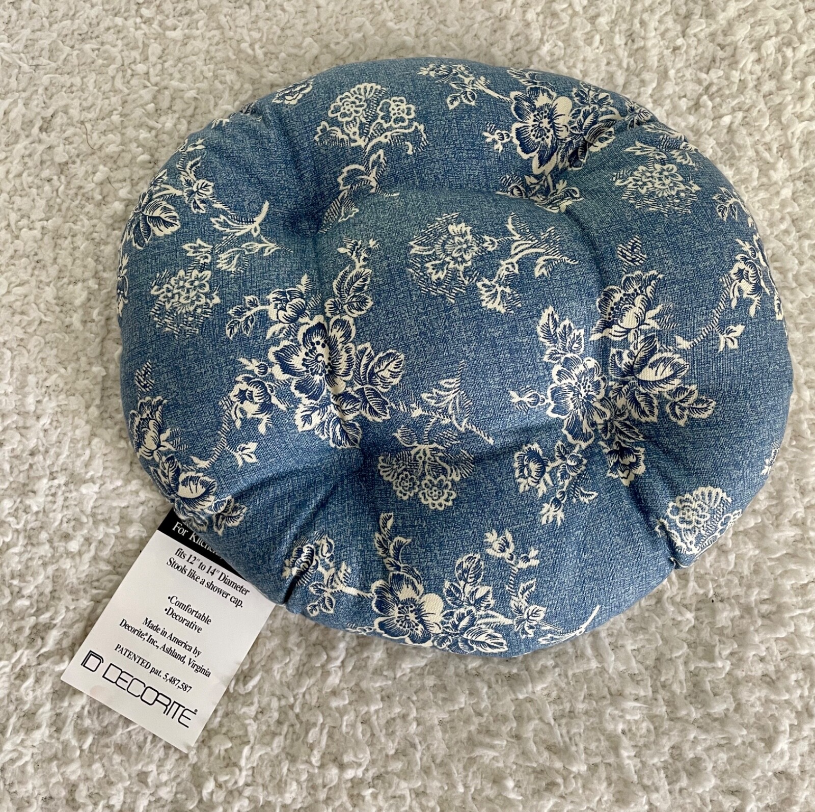 NWT Decorite Round Stool Cushion. Fits 12”-14” Diameter Stools.