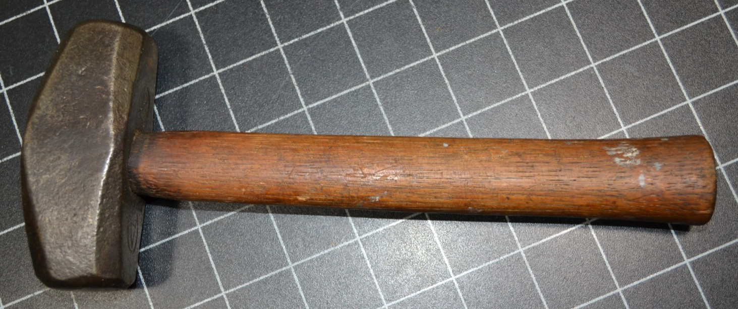 ATHA - 2 1/2# - HAND DRILLING HAMMER - ALL ORIGINAL - NICE PATINA