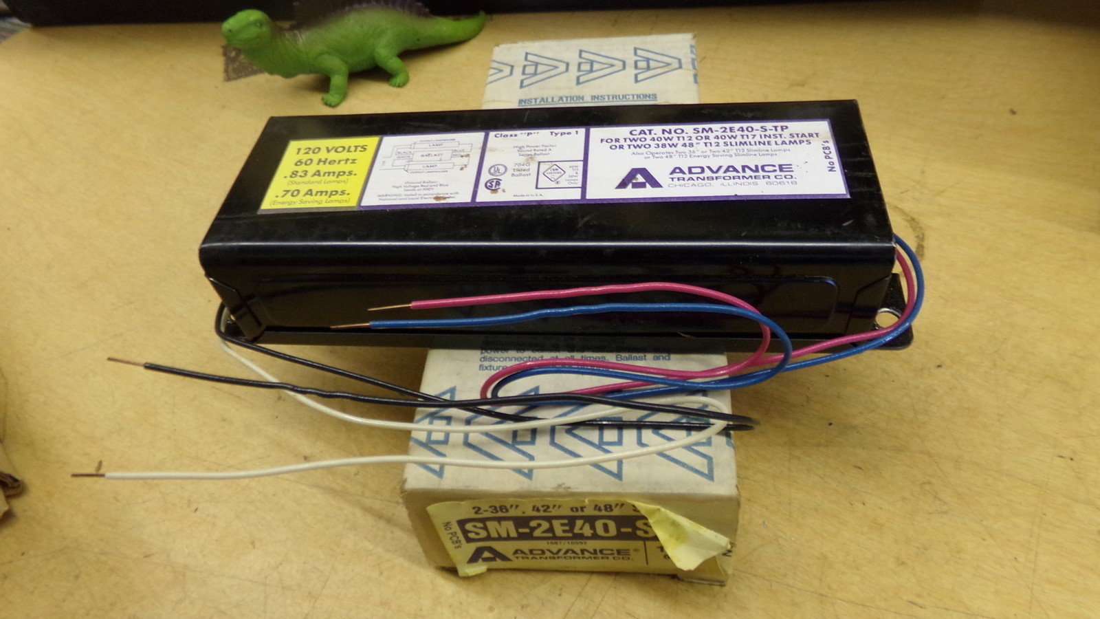 Advance Transformer Ballast SM-2E40-S-TP *Free Shipping*