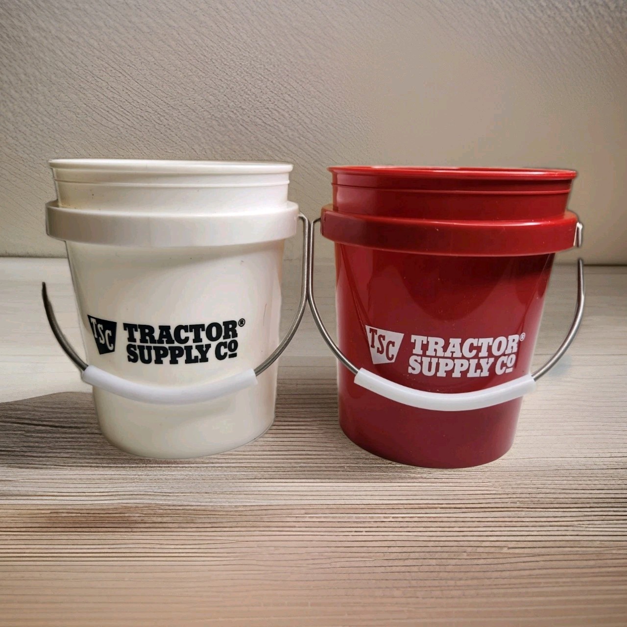 Mini Buckets TSC Tractor Supply, Set of 2  Red/White - .40Q Plastic - NEW