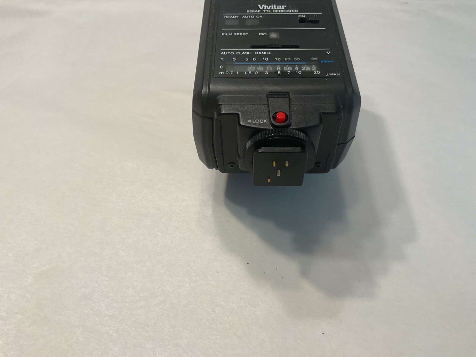 VIVITAR AUTO FOCUS ILLUMINATOR 628AF FLASH UNIT