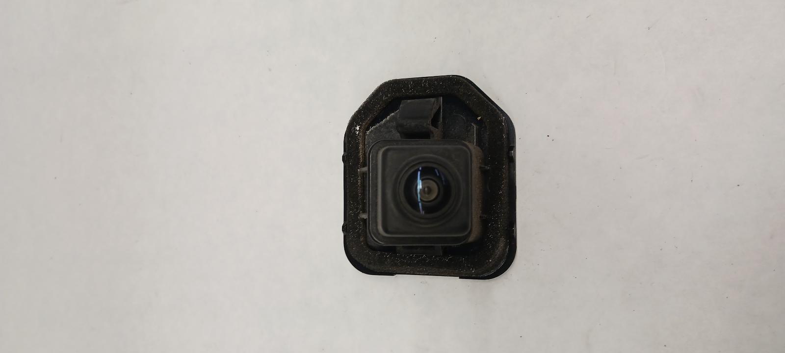 '16-'20 NISSAN ROGUE Rear View Camera Projector OEM 1 Year Warranty!!
