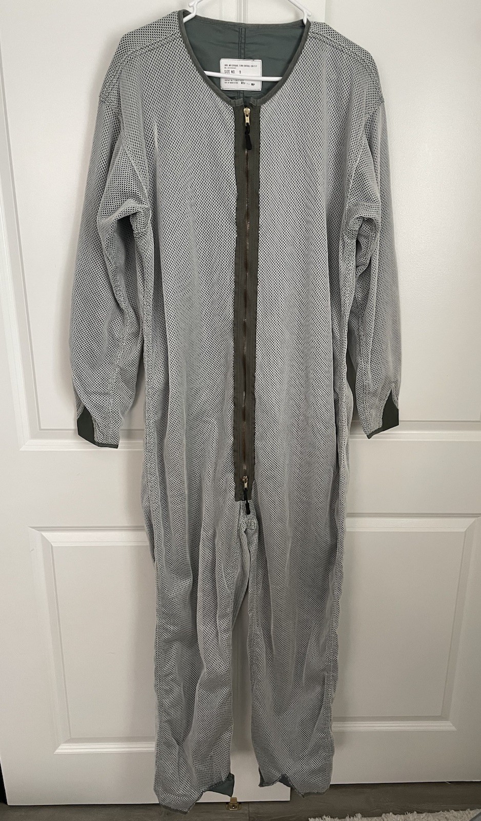 US Military Anti-Exposure Flying Coveralls Liner Mesh Zip Up CWU-21P Size 9