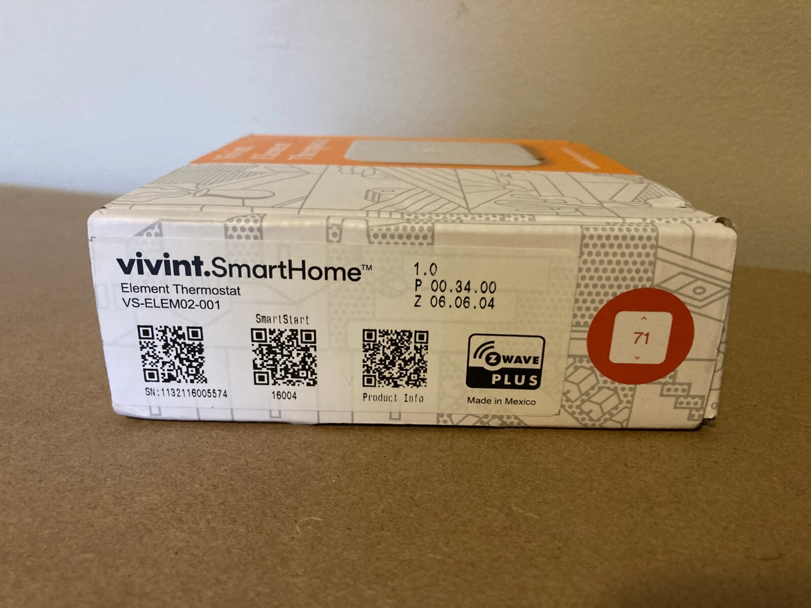 Vivint Element VS-ELEM02-001 V2 Smart Thermostat