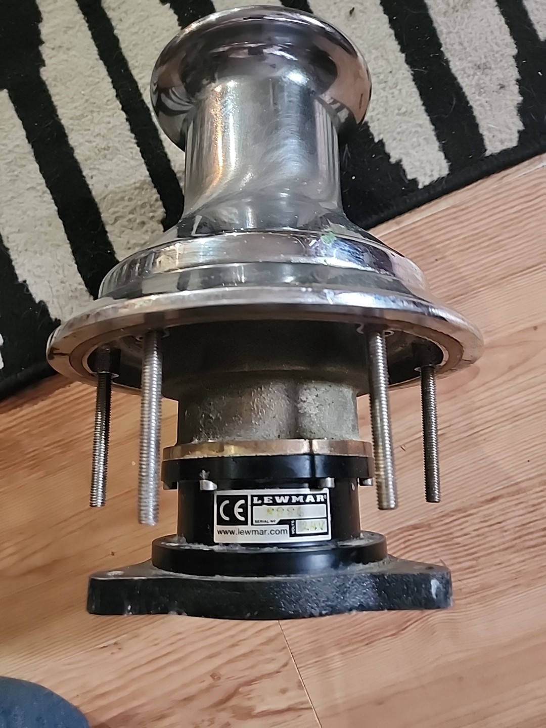 Lewmar Windlass Boat Anchor Winch