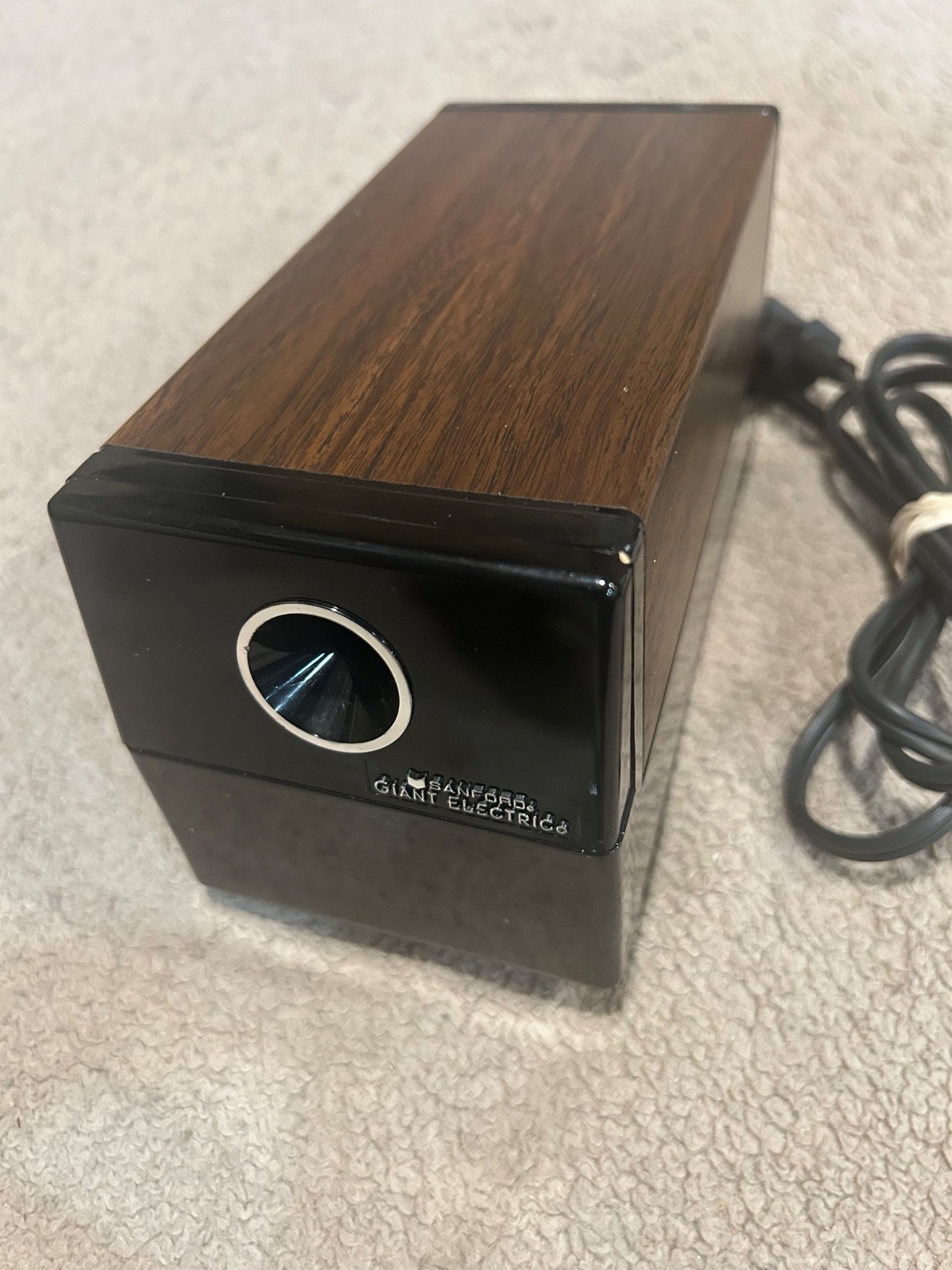 Vintage 1998 Sanford Giant Electric Pencil Sharpener Model AP-2001