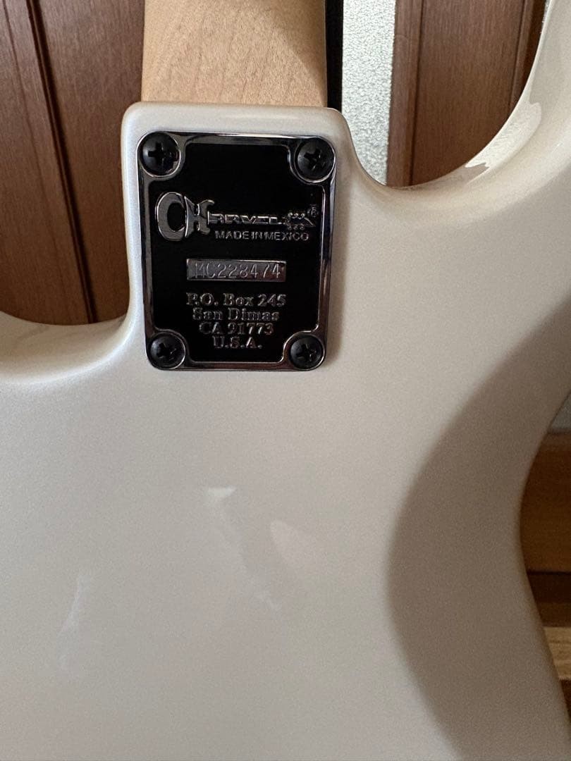 Charvel Jake E Lee Pro-Mod So-Cal Style1