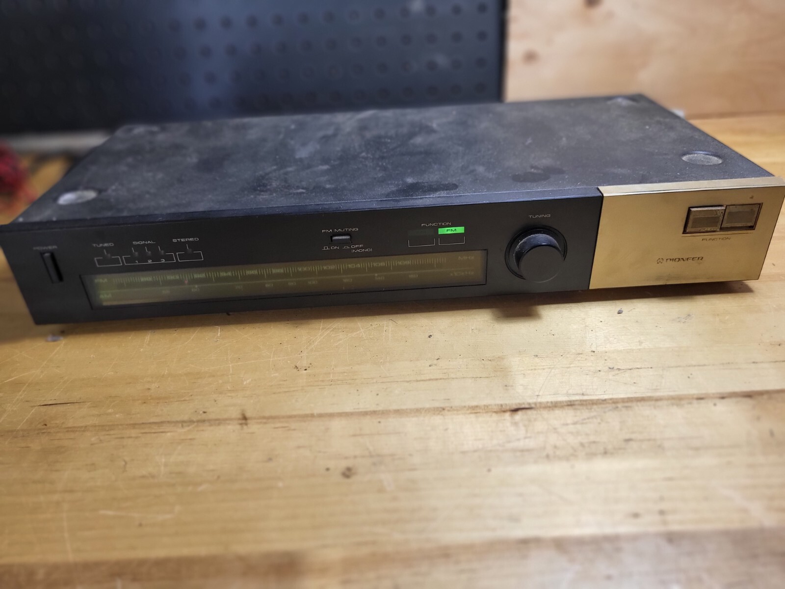 Vintage PIONEER TX-130 Stereo Tuner AM/FM Home Audio Tested - Works