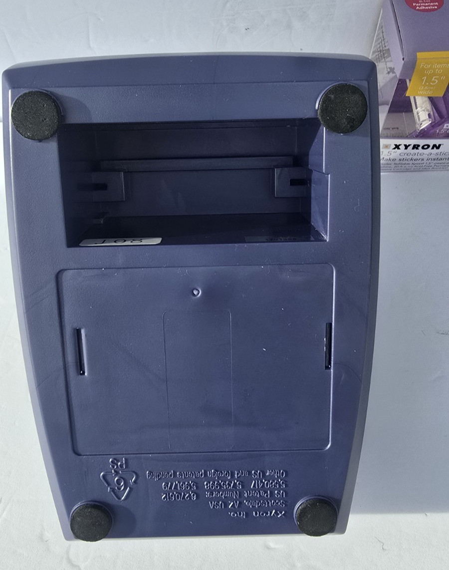 Xyron 2.5" & 1.5" Create-A-Sticker Machine Pre-Owned Purple