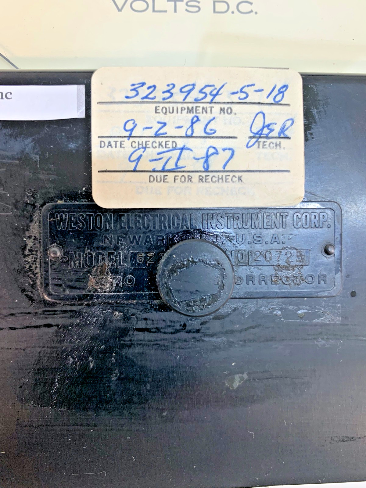 Weston D.C. Voltmeter Model 622 S8303