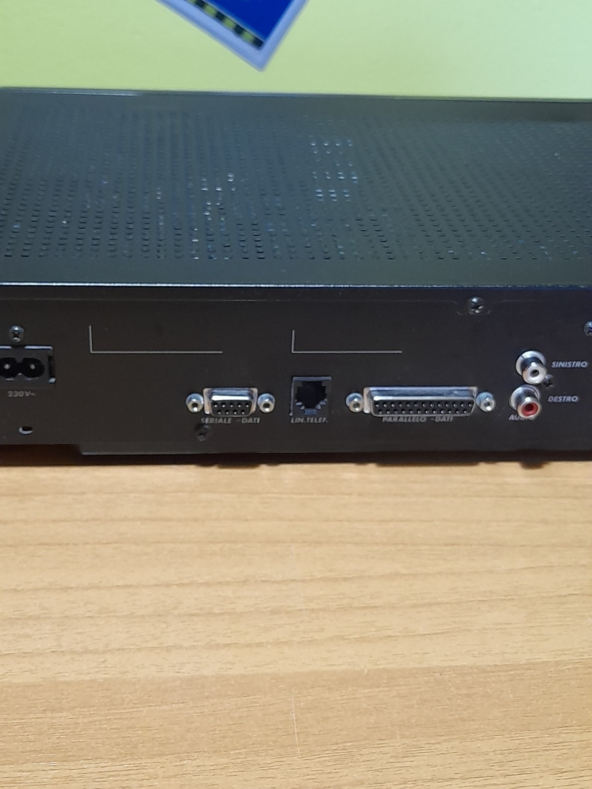 GOLD BOX DECODER MODEL SMB 2700