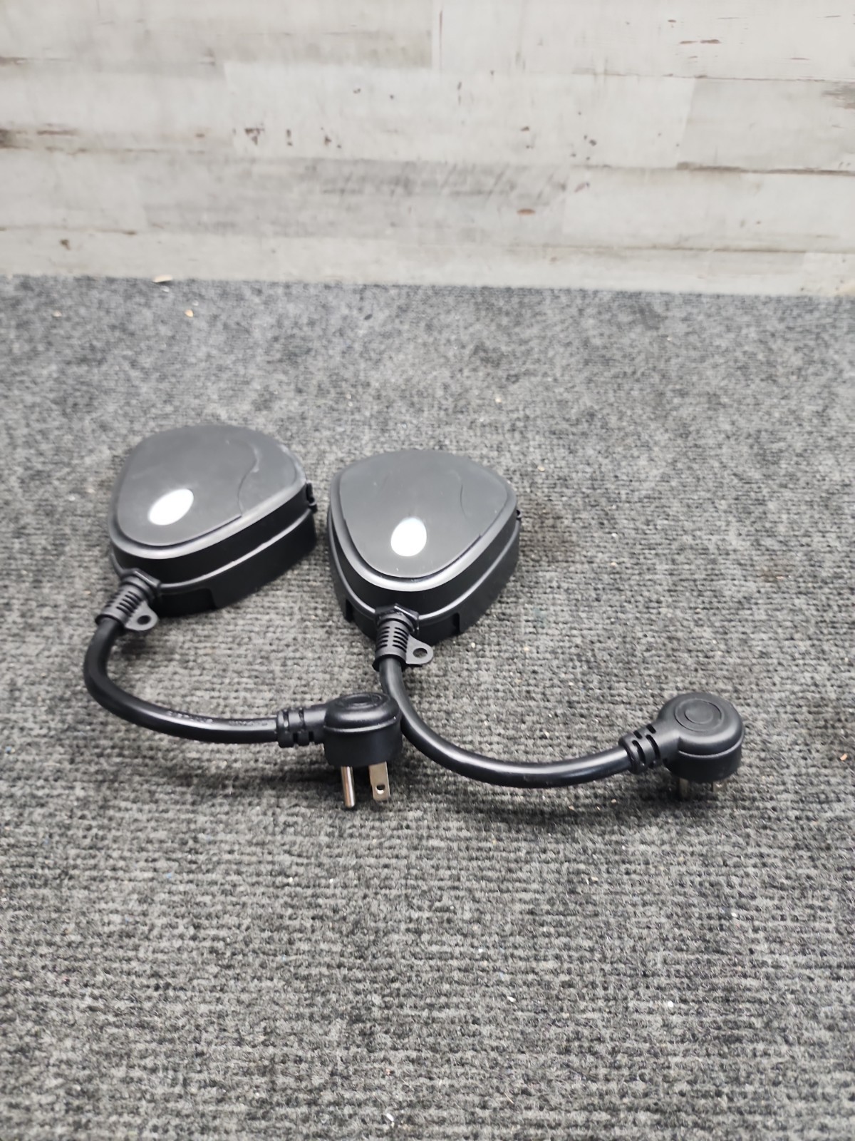 Feit Electric Triple Outlet Outdoor Smart Plugs 2-Pack | Alexa & Google 1718603