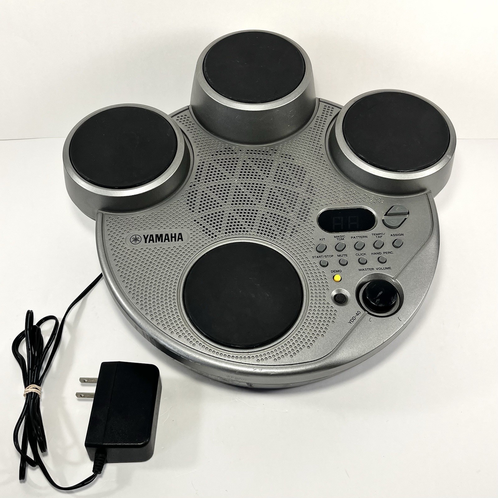 Yamaha YDD-40 Electric Drums Practice 4-Pad Portable Digital Percussion Kit