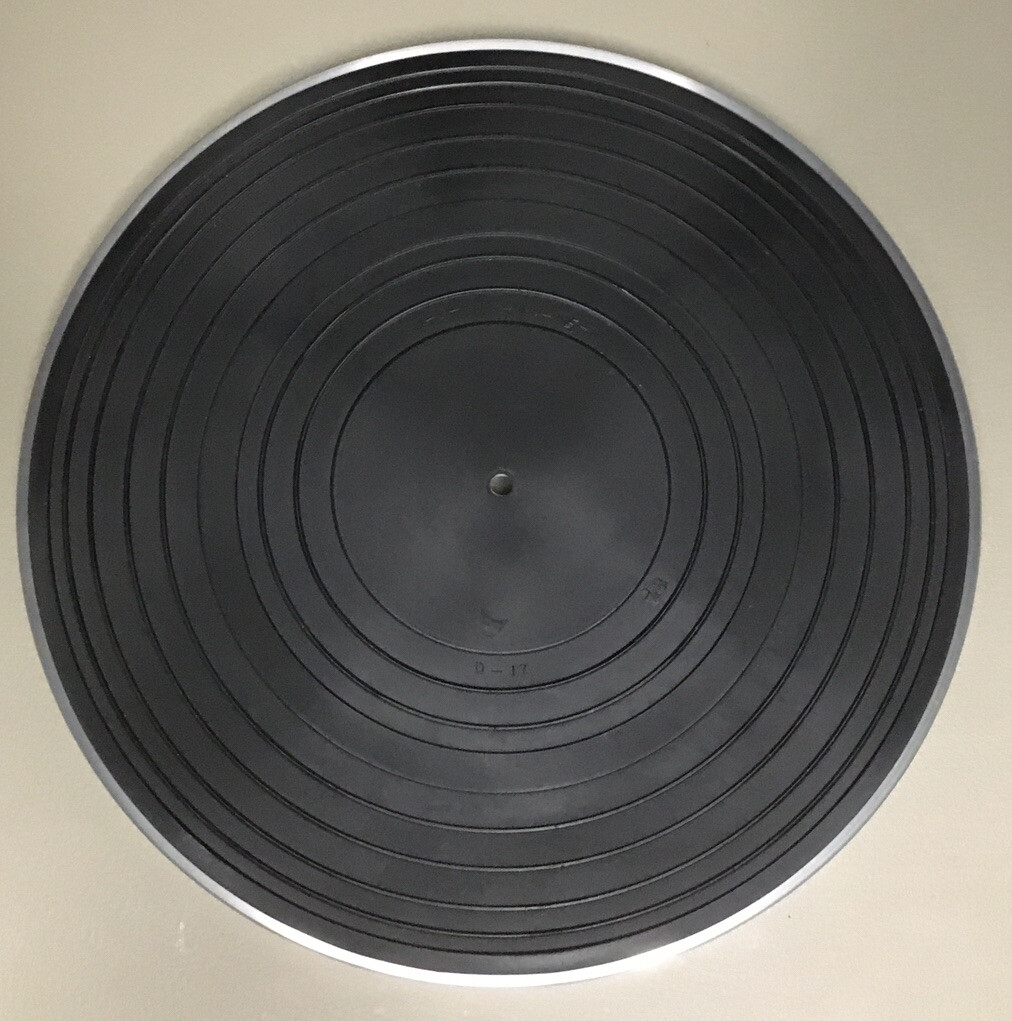 Vtg. Fisher MT-32C Studio Standard Turntable Platter And Mat Only