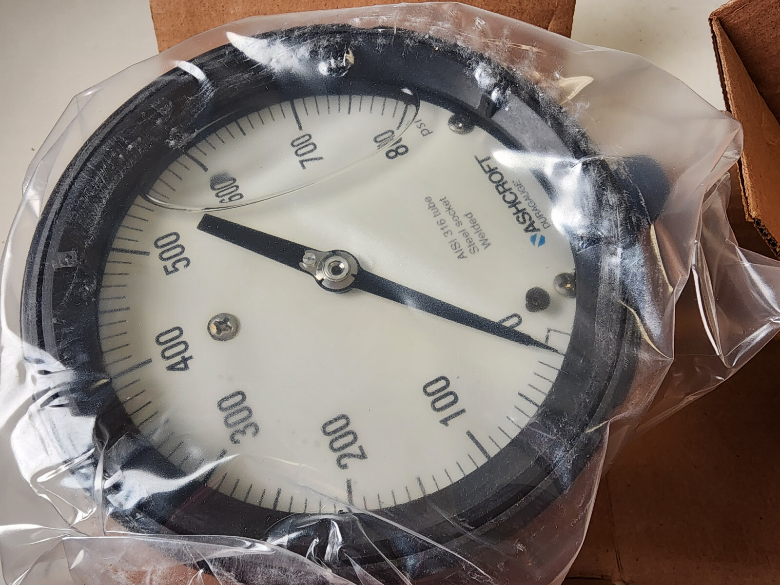 Ashcroft 45-1279-RSL-04L-800 Duragauge Pressure Gauge 4.5" Dia. 0-800 PSI Range