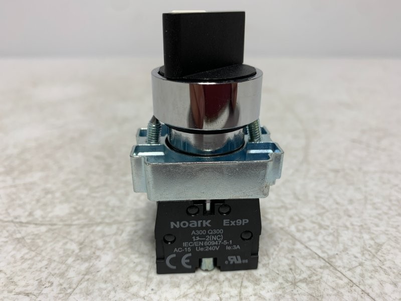 Noark Ex9P Selector Switch 15A 240V AC-15