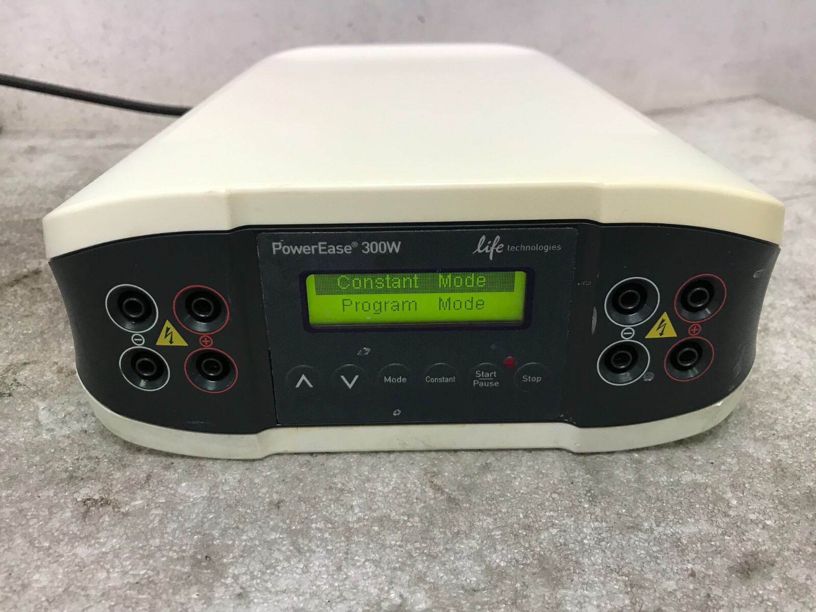 Life Technologies PowerEase 300W PS0300 / 300W Power Supply