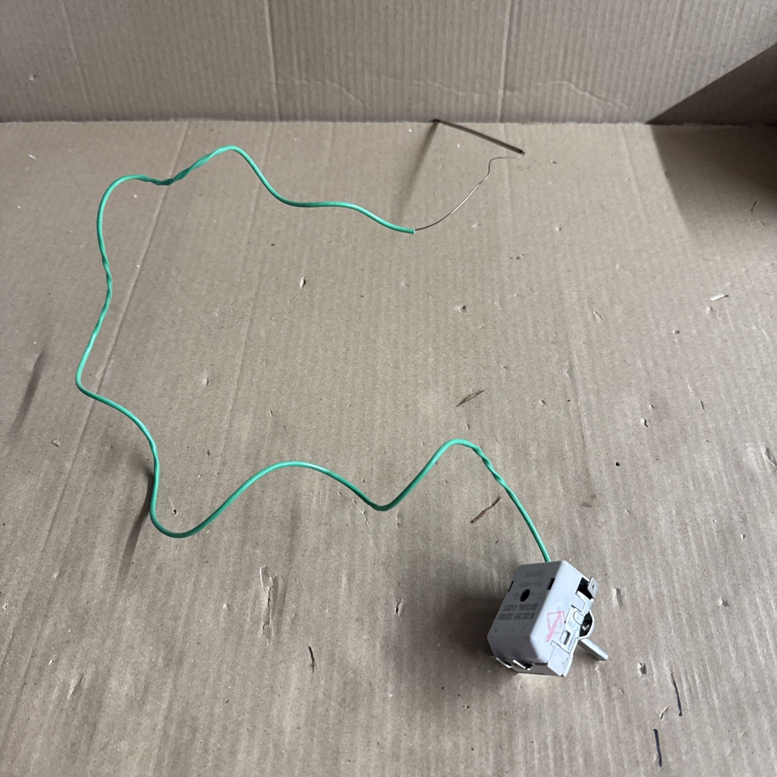 Element Electric Range EER244MSCW Thermostat 32010955