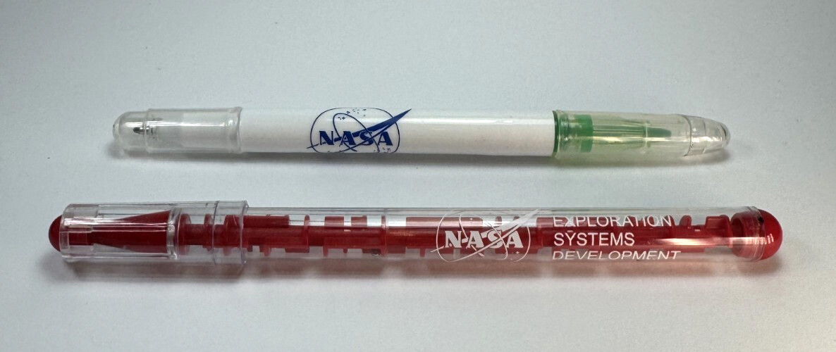 NASA BALL MAZE PUZZLE PEN & NASA PEN / HIGHLIGHTER COMBO - BOTH WRITE!