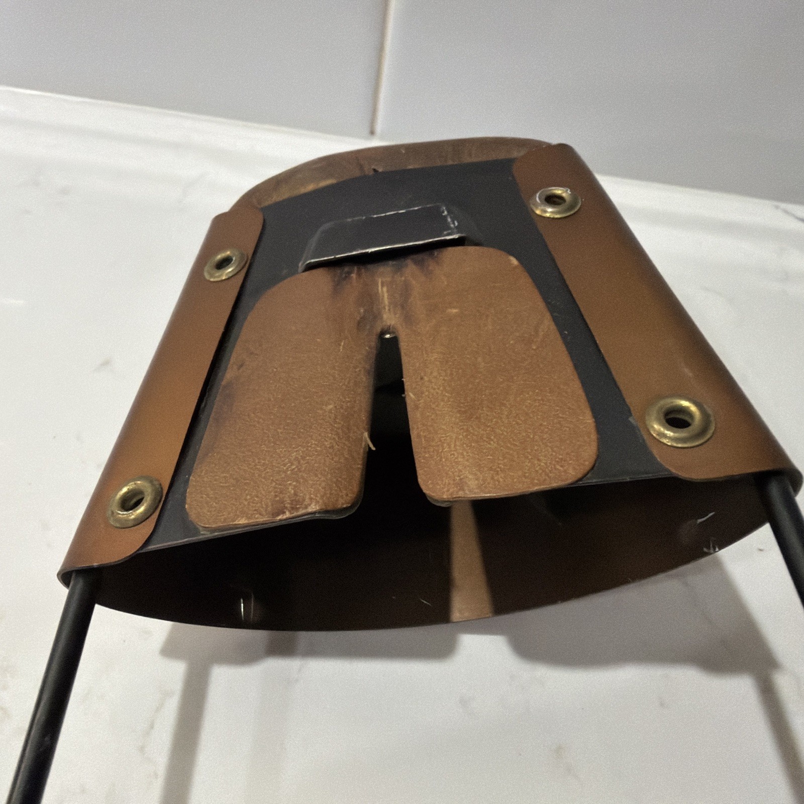 1950's Bear Archery universal 4 arrow quiver, Leather Top, Mint