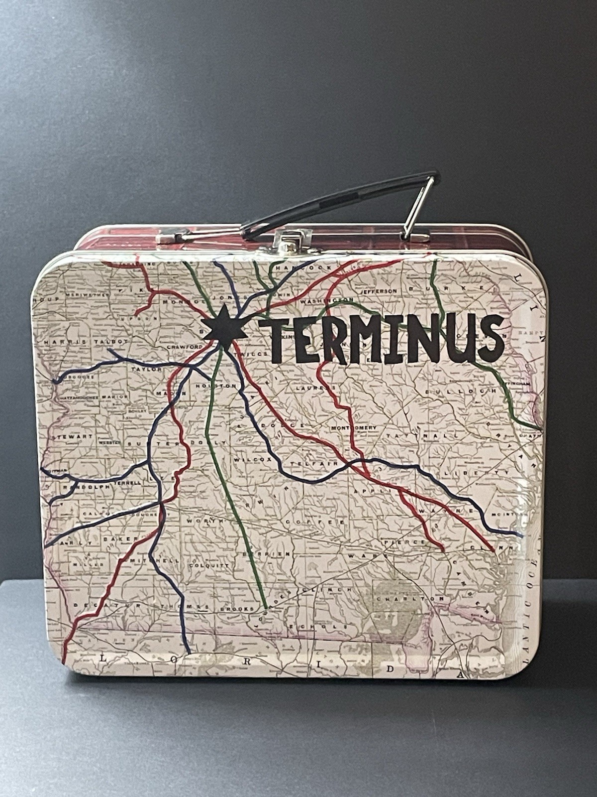 New TWD "TERMINUS METAL LUNCH BOX" AMC The Walking Dead Supply Drop Box MAP