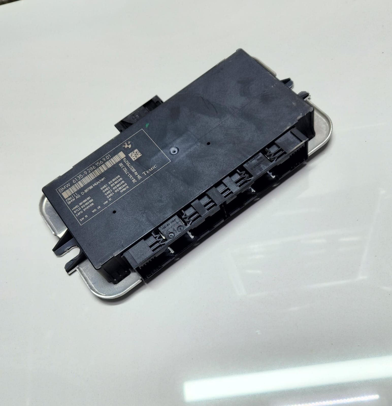 2011-2017 BMW X3 Footwell Control Module 9286156 X3 and X4