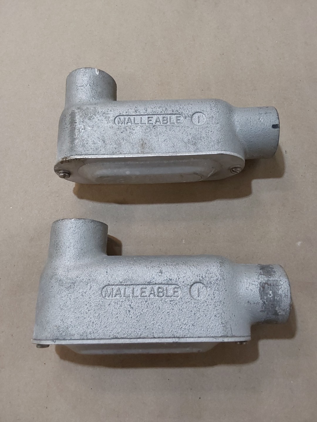 O-Z Gedney, LB-100A Aluminum Conduit Body 1" BS Series Lot Of 2