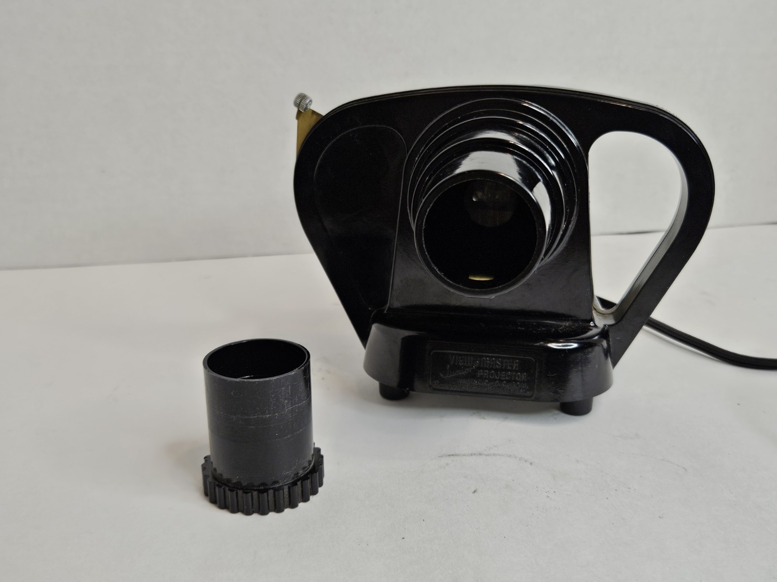 Vintage View-Master Junior Projector w/ Box, Reels & Paperwork – Powers On –