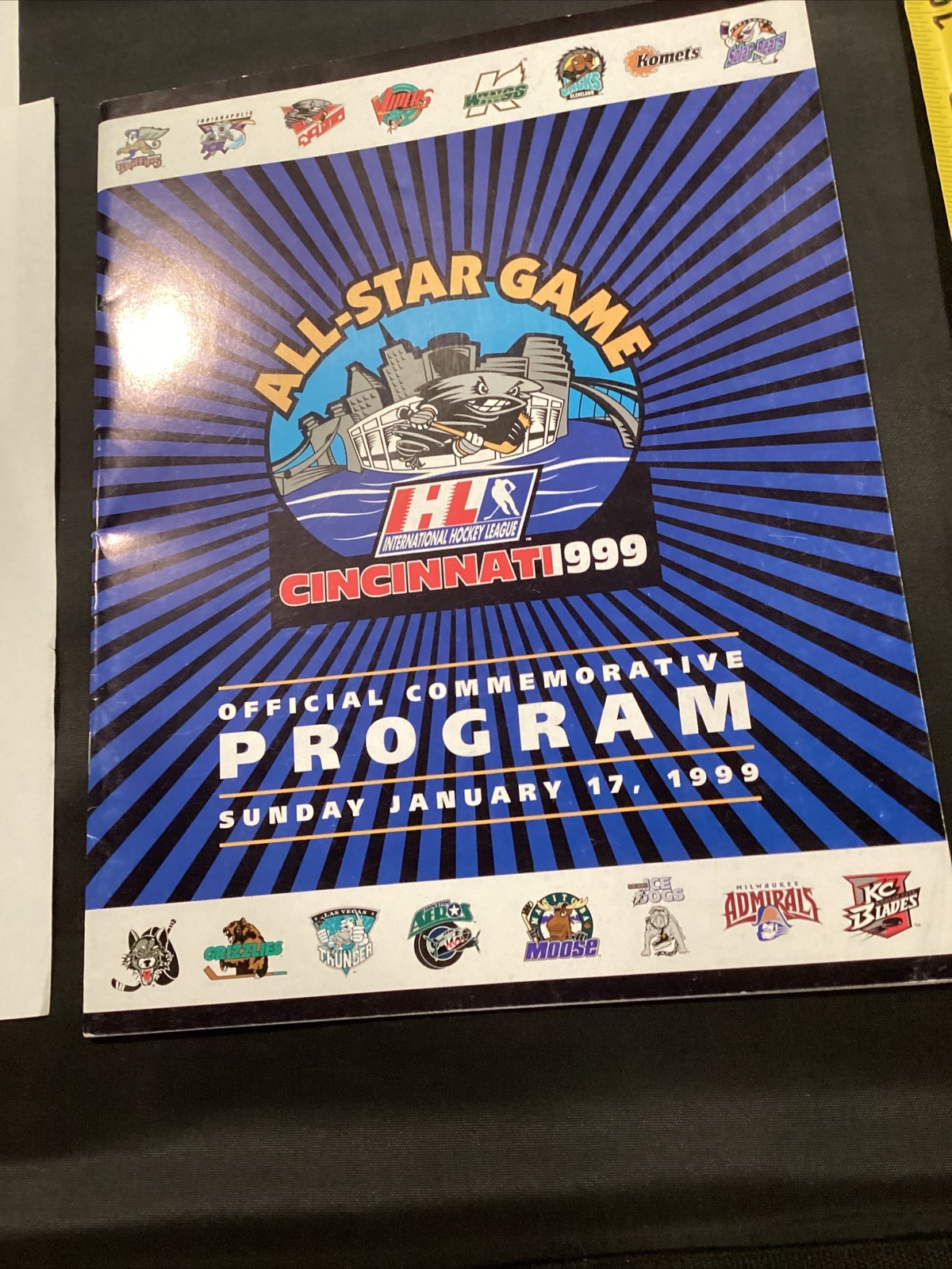 1999 Cincinnati Cyclones All Star IHL Hockey Game Jan 17 Program & Inserts