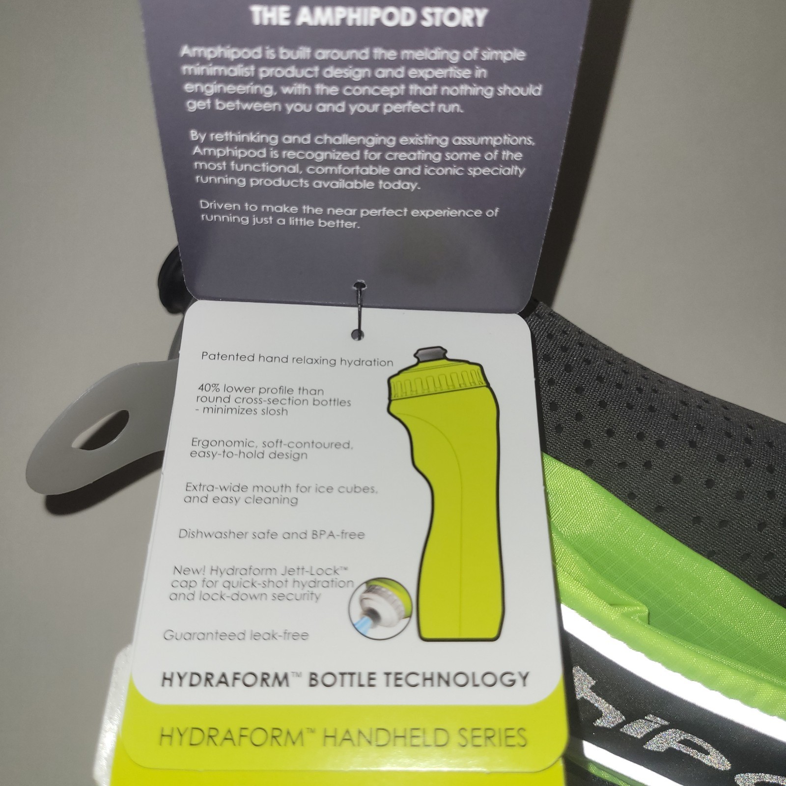 Amphipod Hydraform Jett-Lite Thermal Handheld, Ergonomic Hydration 20oz