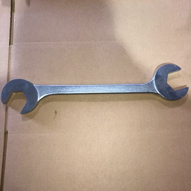 MARTIN WRENCH, 1 11/16 ANGLE WRENCH NEW CONDITION, P/N 3728