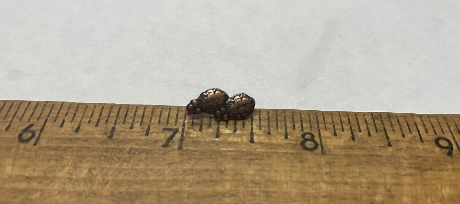 Two Bronze Oak Leafs Attachment for Ribbon & Medals
