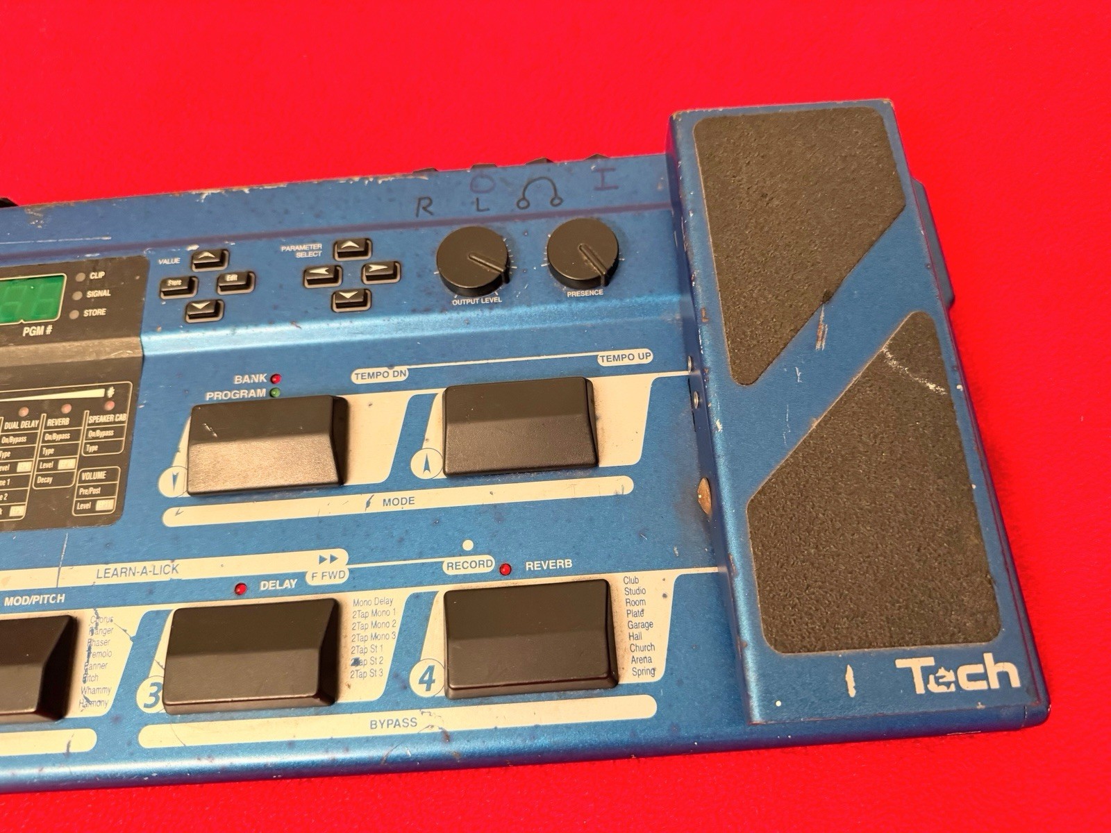 Digitech RP7 Valve Tube Preamp Multi-Effects Processor Untested -Parts Repair