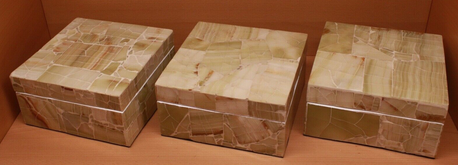 Beautiful Stone Like Trinket Box & Lid Made in Vietnam 8 1/8" x 8 1/8" x 4 1/8"