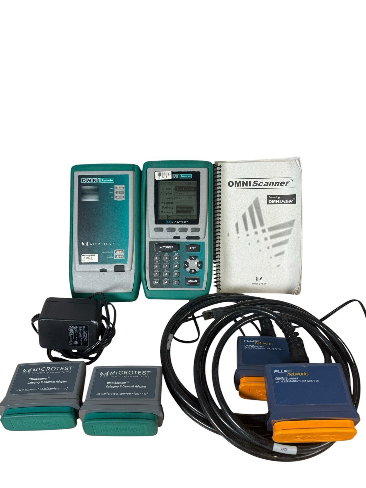 Fluke Micro test Omni Scanner With Remote Cat 6 Heads And Ac Adaptors READ