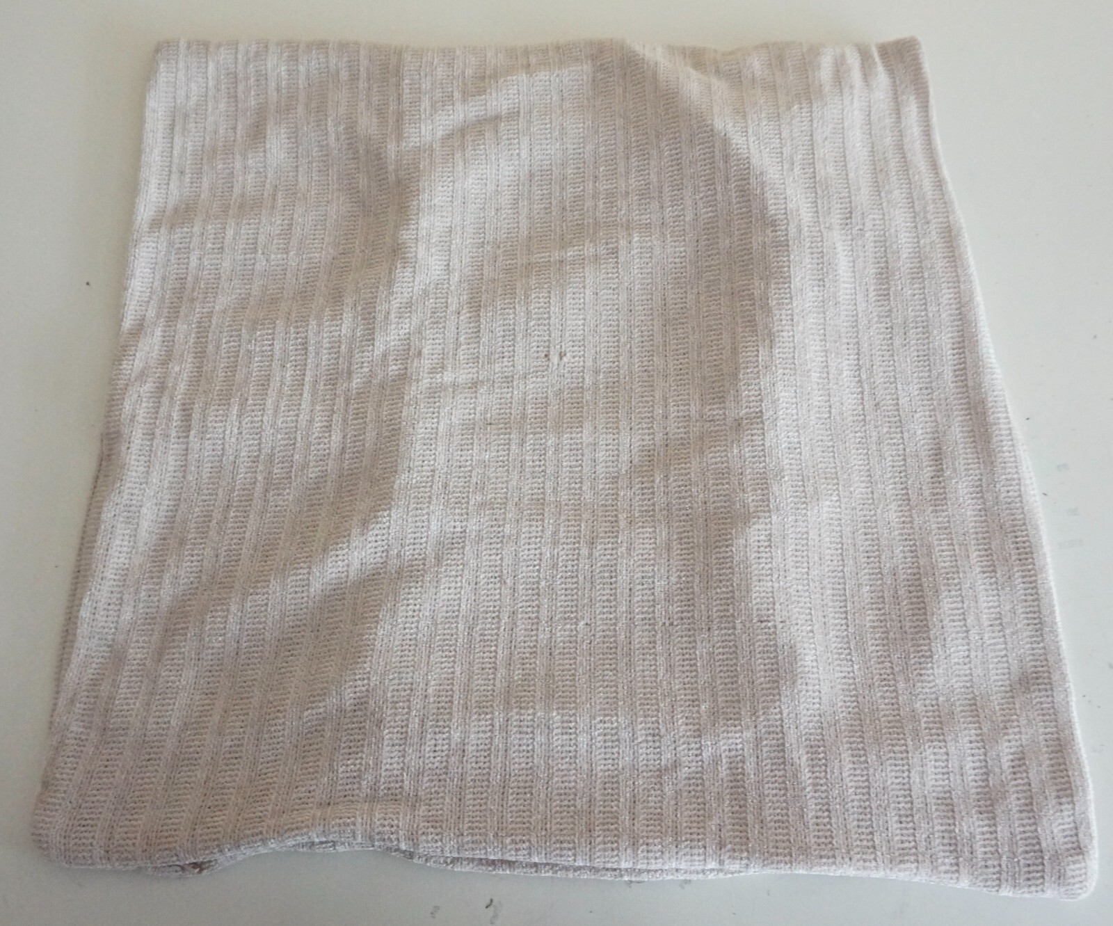 PLEASANT BOULEVARD CHENILLE PILLOW CASE COVERS 2 PACK BEIGE 20" X 20" NWT!!