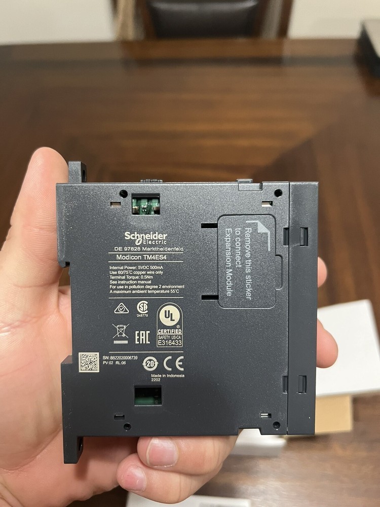 Brand New Schneider Electric TM4ES4 Modicon TM4 Ethernet Network Module